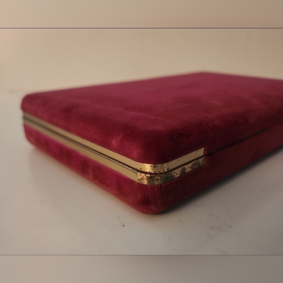 SOLD.MERCAR. PRETTYX609X - Picture 7 of 11